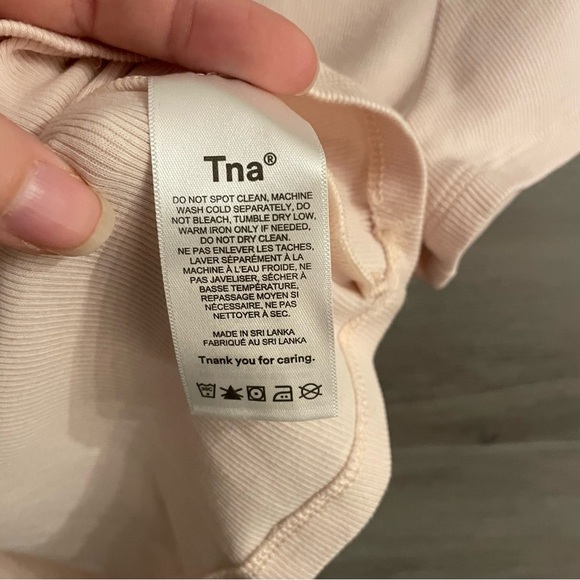 TNA Ribbed Crop Top - Picture 5 of 7